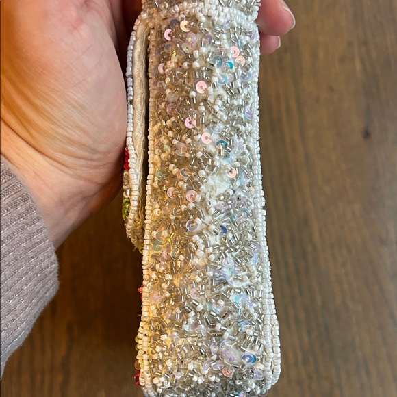 Festive Santa Beaded Bag—Silver Green and Red Beaded Shoulder Bag Viral TikTok - Picture 5 of 8